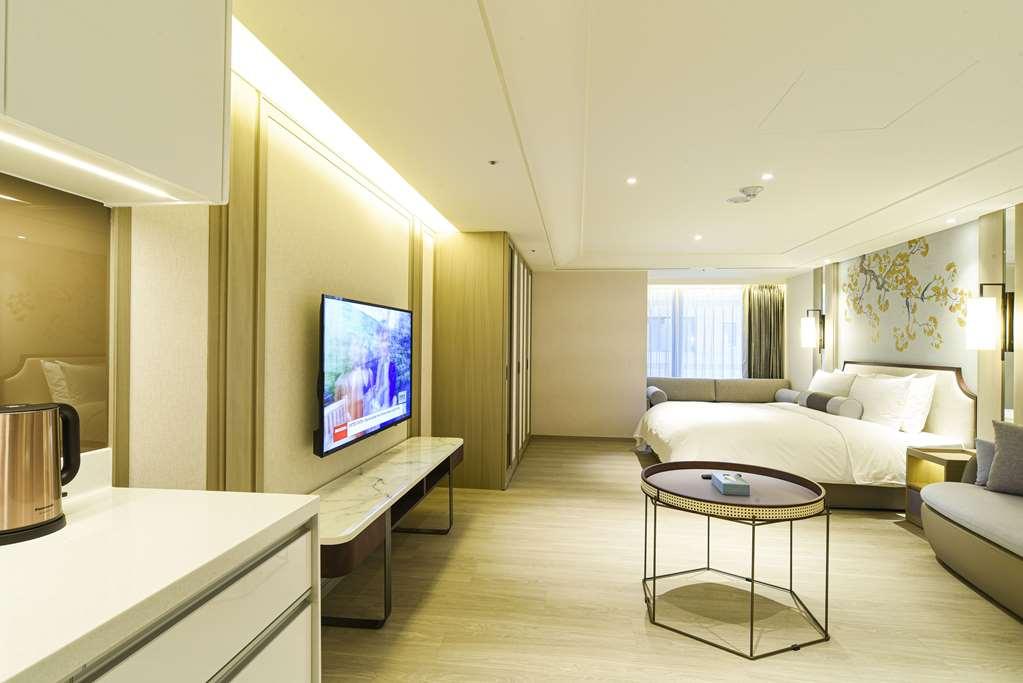 Hanns House Taipei Room photo